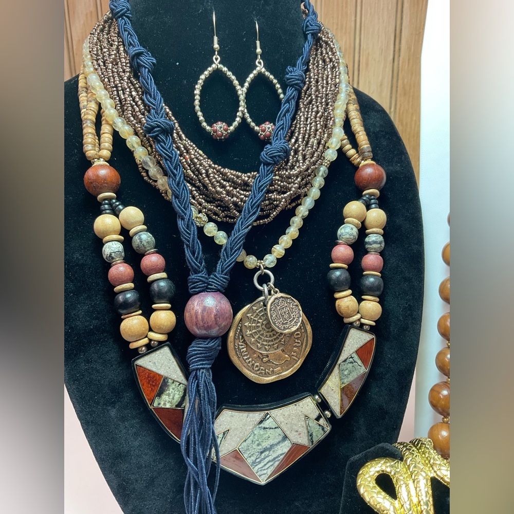 Jewelry Bundle #10 - Picture 4 of 7